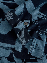 Load image into Gallery viewer, WHITE STUFF<BR>
Allie Print Shirt<BR>
Blue<BR>
