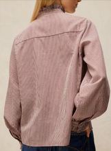 Load image into Gallery viewer, WHITE STUFF<BR>
Frill Neck Shirt<BR>
Mullbery<BR>

