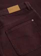 Load image into Gallery viewer, WHITE STUFF<BR>
Tia Wide Leg Crop Jeans<BR>
Brown<BR>
