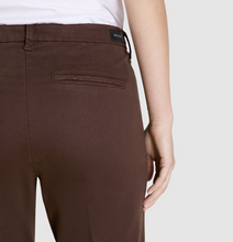Load image into Gallery viewer, MAC JEANS<BR>
Chino Turn Up Trousers<BR>
Brown<BR>
