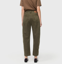 Load image into Gallery viewer, MAC JEANS<BR>
Dani Barrel Cord Trousers<BR>
Olive<BR>

