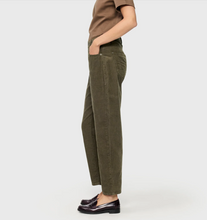 Load image into Gallery viewer, MAC JEANS<BR>
Dani Barrel Cord Trousers<BR>
Olive<BR>
