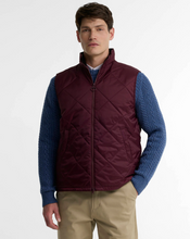 Load image into Gallery viewer, BARBOUR<BR>
Finn Gilet<BR>
Bordeux<BR>
