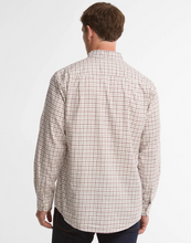Load image into Gallery viewer, BARBOUR<BR>
Presoi Regular Shirt<BR>
Bordeux<BR>
