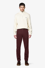 Load image into Gallery viewer, MEYER<BR>
Oslo New York Fine Texture Trousers<BR>
Brown, Burgundy<BR>

