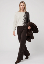 Load image into Gallery viewer, OLSEN<BR>
Leopard Intarsia Sweater<BR>
Beige<BR>
