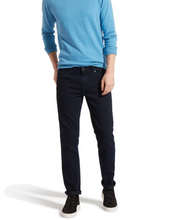 Load image into Gallery viewer, WRANGLER<BR>
Greensboro Jeans<BR>
Black<BR>
