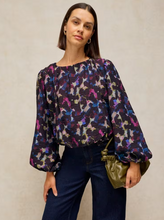 Load image into Gallery viewer, WHITE STUFF<BR>
Lyra Bubble Hem Top<BR>
Multi<BR>
