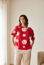 Load image into Gallery viewer, PERUZZI <BR>
Circle-Print Blouse <BR>
Red <BR>
