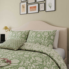 Load image into Gallery viewer, HELENA SPRINGFIELD &lt;BR&gt;
Sunflowers Duvet Set &lt;BR&gt;
Green &lt;BR&gt;
