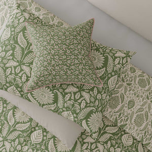 HELENA SPRINGFIELD <BR>
Sunflowers Duvet Set <BR>
Green <BR>