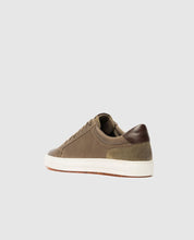 Load image into Gallery viewer, RODD &amp; GUNN &lt;BR&gt;
Transit Sneaker &lt;BR&gt;
Sandstone &amp; Sea &lt;BR&gt;
