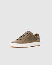 Load image into Gallery viewer, RODD &amp; GUNN &lt;BR&gt;
Transit Sneaker &lt;BR&gt;
Sandstone &amp; Sea &lt;BR&gt;

