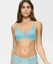 Load image into Gallery viewer, TRIUMPH LINGERIE &lt;BR&gt;
Aura Spotlight Wired padded bra &lt;BR&gt;
Ice Blue &lt;BER&gt;

