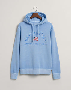 GANT <BR>
Sunfaded Hoody with US flag <BR>
Blue <BR>