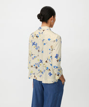 Load image into Gallery viewer, MASAI <BR>
Ibilisan Shirt <BR>
Lemon <BR>
