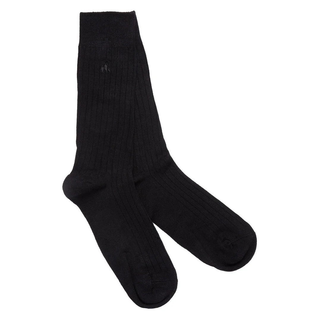 SWOLE PANDA <br>
Mens bamboo sock <br>
Jet Black <br>
UK 7-11