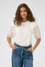 Load image into Gallery viewer, CULTURE <BR>
Panina Tee with Embroidery Anglais Sleeves <BR>
Spring Gardenia <BR>
