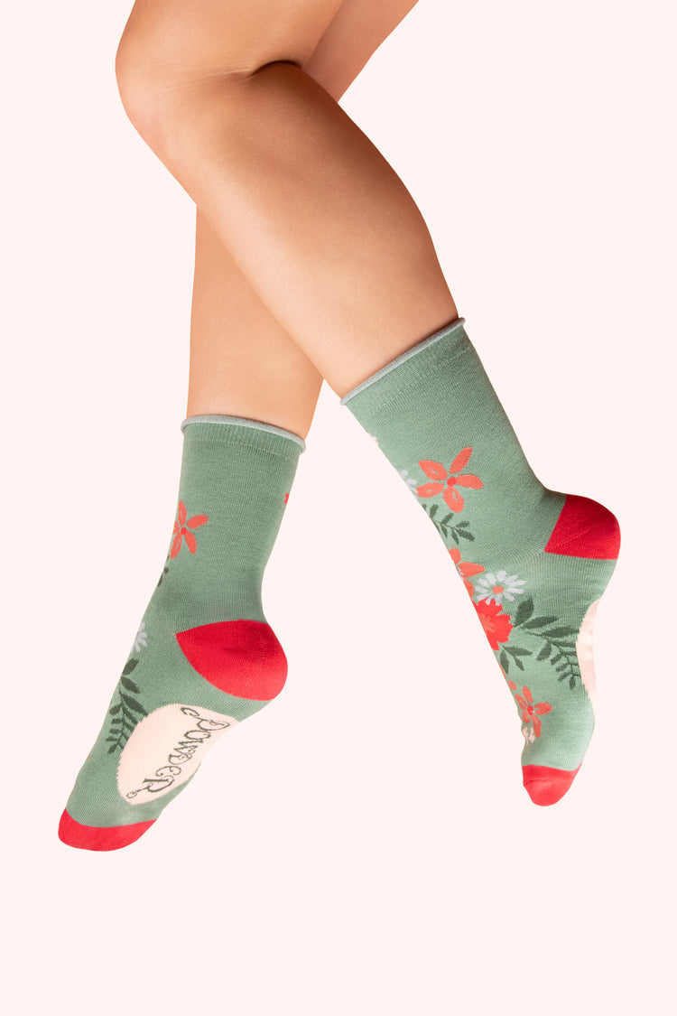 POWDER <BR>
Floral Spray Ankle Socks <BR>
Olive <BR>