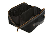 Load image into Gallery viewer, ALICE WHEELER &lt;BR&gt;
Velvet Train Case  &lt;BR&gt;
Black &lt;BR&gt;
