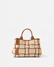 Load image into Gallery viewer, BIBA <BR>
Leather handbag Wann <BR>
Tan <BR
