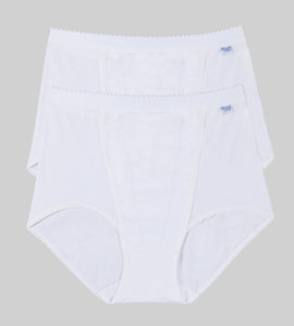SLOGGI <BR>
Light Control Maxi Briefs 2 Pack <BR>
