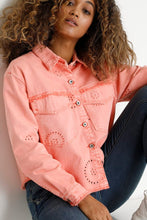 Load image into Gallery viewer, CREAM &lt;BR&gt;
Shirt Jacket &lt;BR&gt;
