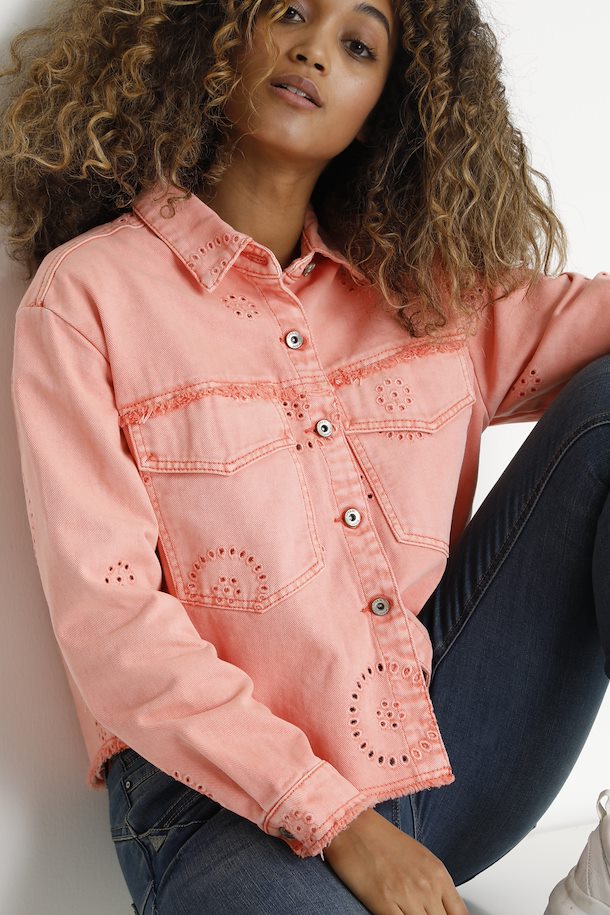 CREAM <BR>
Shirt Jacket <BR>