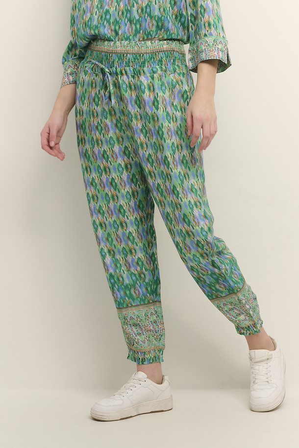 CREAM <BR>
Casual Pants <BR>
Green <BR>