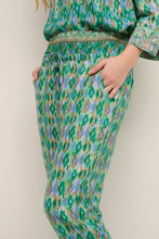 Load image into Gallery viewer, CREAM &lt;BR&gt;
Casual Pants &lt;BR&gt;
Green &lt;BR&gt;
