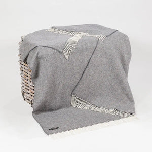 JOHN HANLY <BR>
Cashmere Throw <BR>
Grey Herringbone <BR>