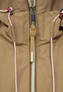 STREET ONE <BR>
Hooded Windbreaker <BR>
Toffee Brown <BR>