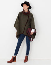 Load image into Gallery viewer, JOULES &lt;BR&gt;
Vegan Cross Body Camera Bag &lt;BR&gt;
Oxblood &lt;BR&gt;
