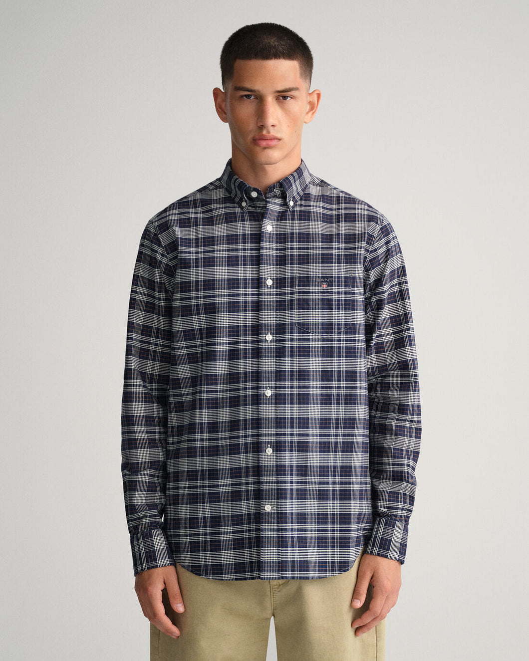GANT <BR>
Regular Fit Oxford Shirt <BR>
Blue check <BR>
