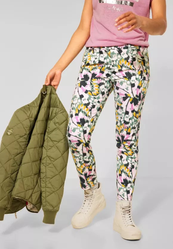 STREET ONE <BR>
Casual Fit Trousers <BR>
Print <BR>