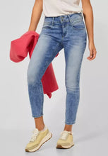 Load image into Gallery viewer, STREET ONE &lt;BR&gt;
Slim Fit Jeans &lt;BR&gt;
Light Blue &lt;BR&gt;
