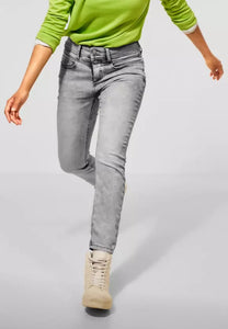STREET ONE <BR>
Slim Fit Jeans <BR>
Grey <BR>
