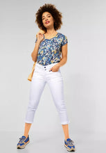 Load image into Gallery viewer, STREET ONE &lt;BR&gt;
Casual Fit Jeans &lt;BR&gt;
White &lt;BR&gt;

