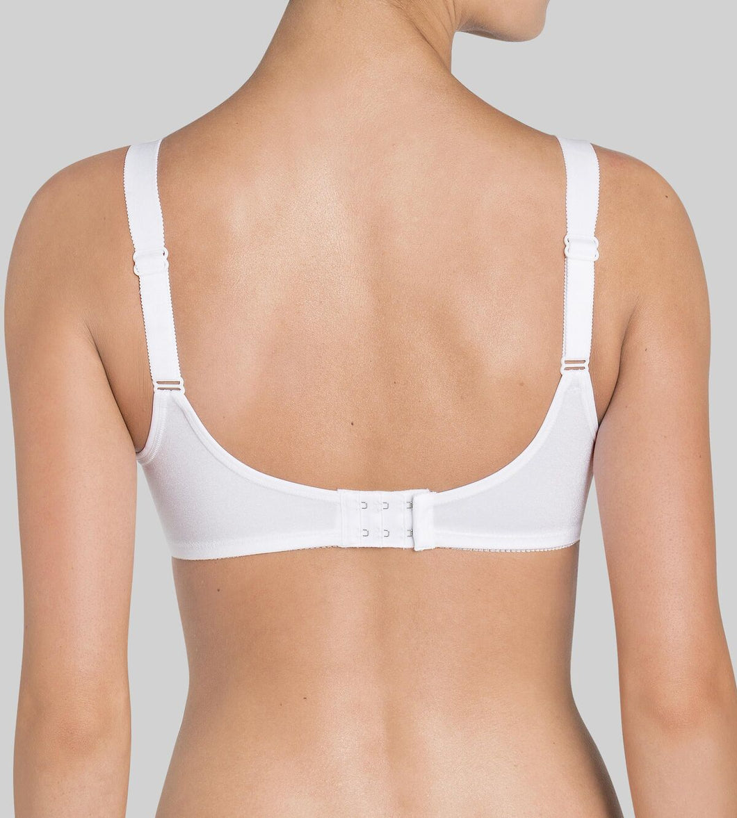 TRIUMPH <BR>
Doreen + Cotton Non Wire Bra <BR>