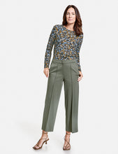 Load image into Gallery viewer, GERRY WEBER &lt;BR&gt;
3/4-Length Pleated Trousers &lt;BR&gt;
