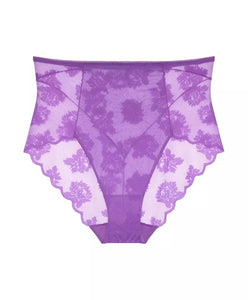 TRIUMPH <BR>
Amourette 300 Summer High Waist Brief <BR>
Blueberry cream <BR>