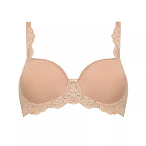 TRIUMPH<BR>
Amourette Charm, Wired, Padded Bra <BR>