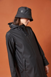 TANTA RAINWEAR <BR>
Drepsen Bucket Hat <BR>
Red <BR>