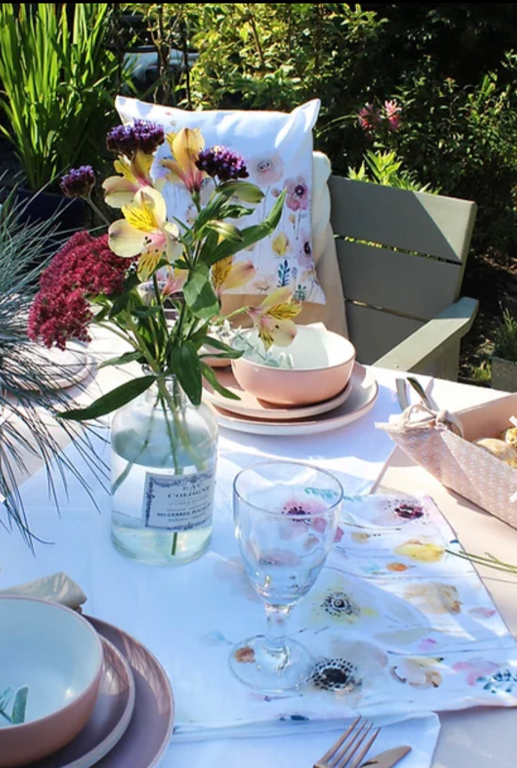PEGGY WILKINS TEXTILES<BR>
Table Runner <BR>
Chrysanta <BR>