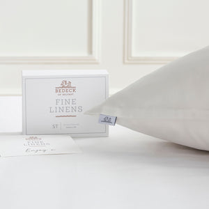 BEDECK <BR>
Silk Pillowcase <BR>
Multi <BR>