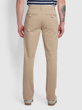 Load image into Gallery viewer, FARAH &lt;BR&gt;
Lawson Chino &lt;BR&gt;
