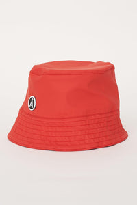 TANTA RAINWEAR <BR>
Drepsen Bucket Hat <BR>
Red <BR>