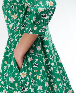 BARBOUR <BR>
Rosoman Dress <BR>
Green Print <BR>