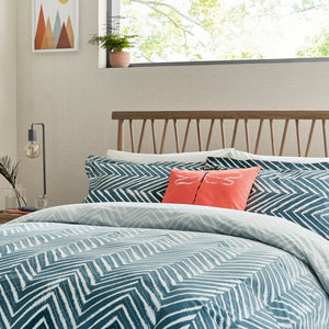 SCION <BR>
Azumi Single Duvet cover set <BR>