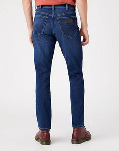 WRANGLER <BR>
Texas Slim Jean <BR>
Blue Silk <BR>